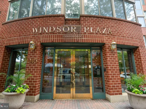 1045 N Utah St #2-304, Arlington, VA 22201