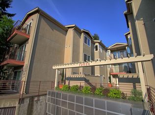 12034 15th Ave NE UNIT 104, Seattle, WA 98125