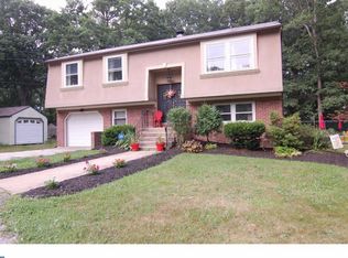 14 S Central Ave, Sicklerville, NJ 08081