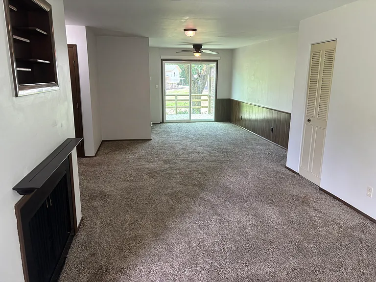 111 Lynn Ln #6 — Photo 7