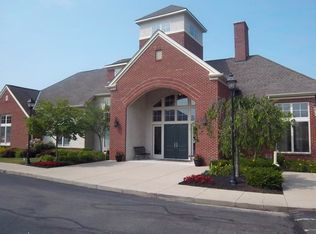4523 Lakes Edge APT 17, West Chester, OH 45069