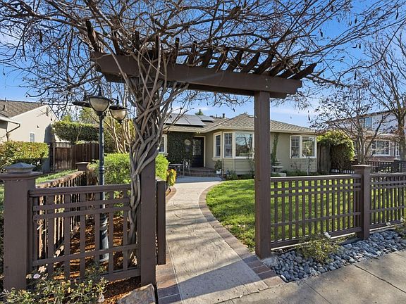 2nd image of 1256 Malone Rd