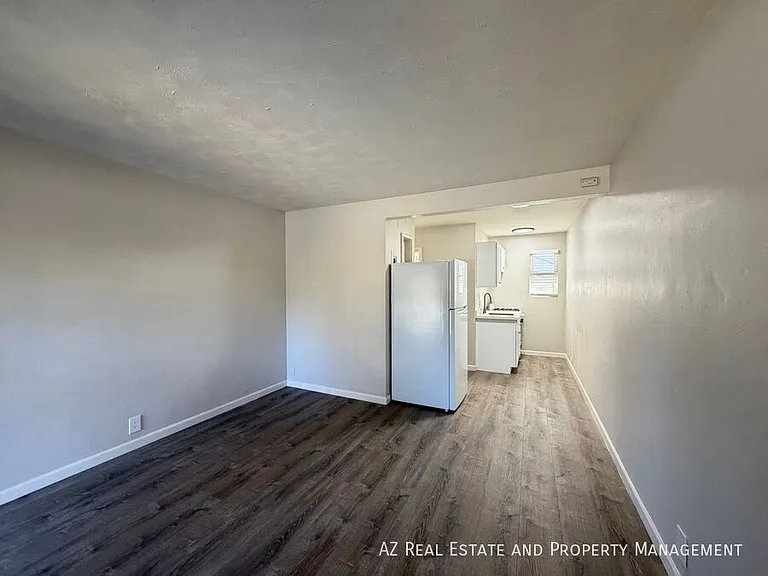 829 N 4th Ave #17 — Photo 9