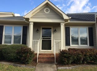 1305 Cambridge Pl, Anniston, AL 36207