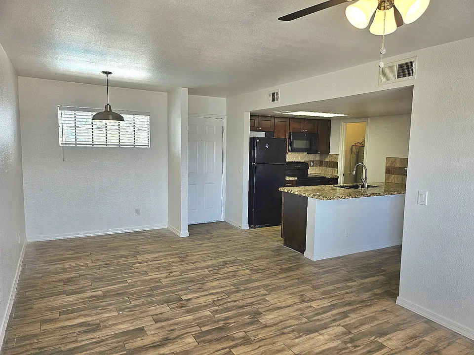 4313 N 19th Ave #210