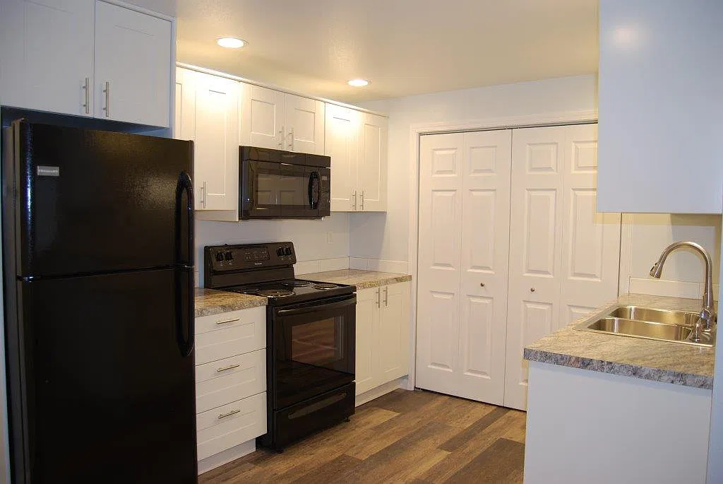 2 bed, 800 sqft, $1,495 — Photo 1
