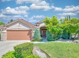 2984 E Cromwell Ave, Fresno, CA 93720