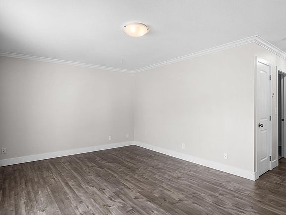 4th image of 5648 Vedder Rd #21