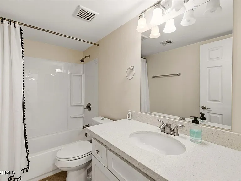 Main bathroom