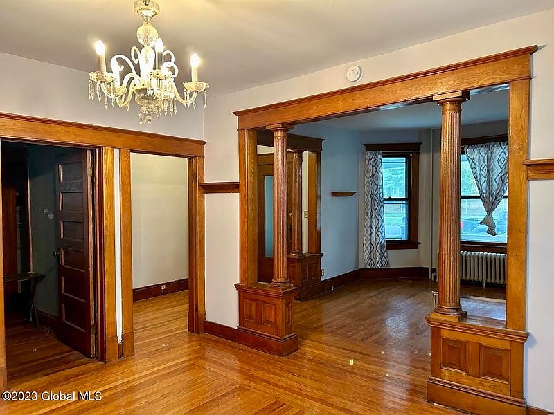 2nd image of 359 Manning Boulevard