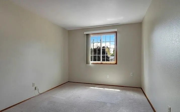 3rd Bedroom upstairs