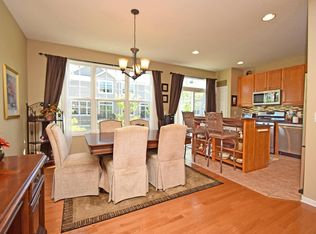 5203 Scott Trl, Robbinsdale, MN 55422