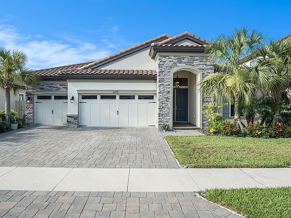 4th image of 21698 Amelia Rose Way