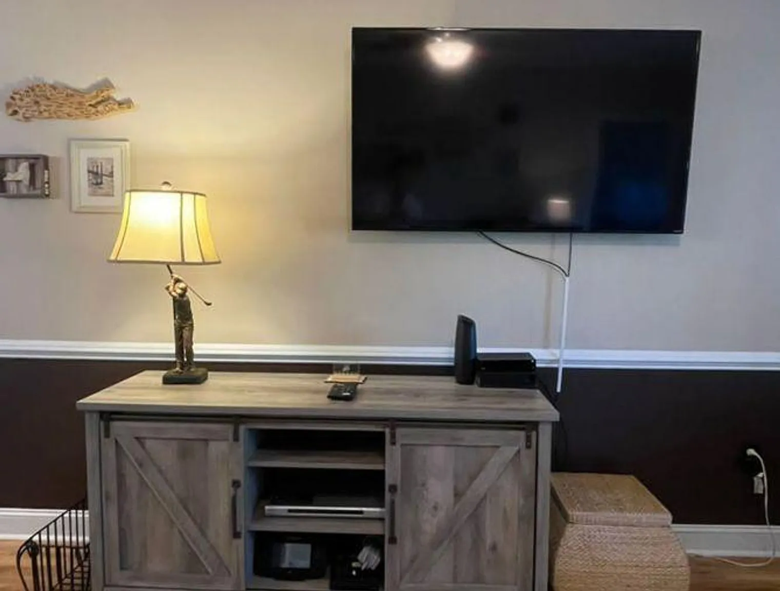 3 bed, 2.0 bath, 1291 sqft, $3,300 — Photo 4