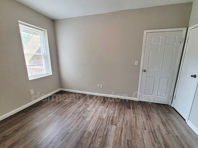 1st image of 3656 Bates St #1E