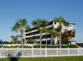 7 Island Park Pl APT 303, Dunedin, FL 34698
