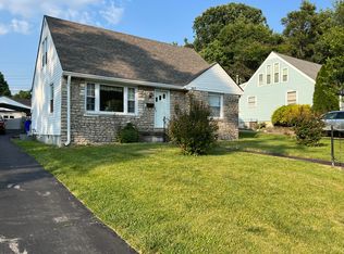 845 Lynn Rd, Lexington, KY 40504