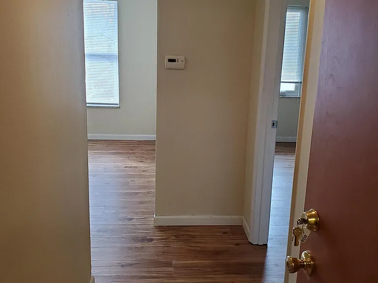 840 Spring Ave — Photo 22