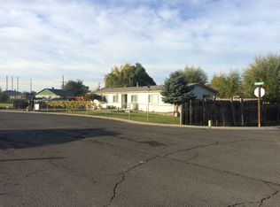 707 Sharon Ln, Granger, WA 98932