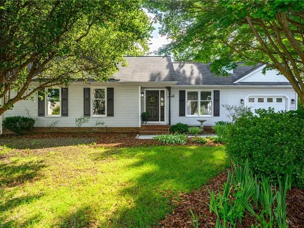 108 Sullivan Ct, Gibsonville, NC 27249