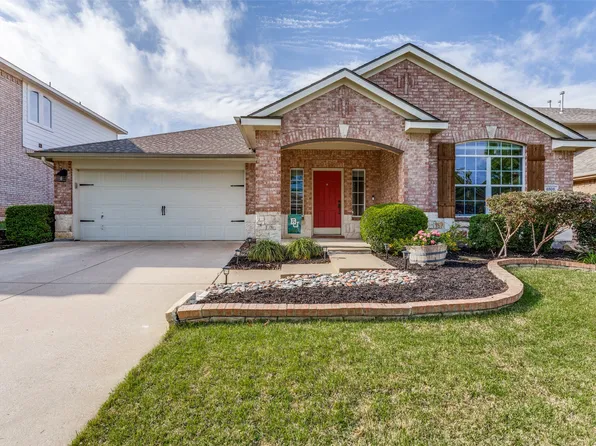 4808 Grinstein Dr, Fort Worth, TX 76244