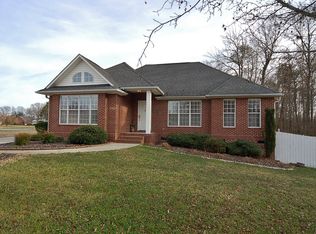 3943 Huttons Lake Ct, High Point, NC 27265