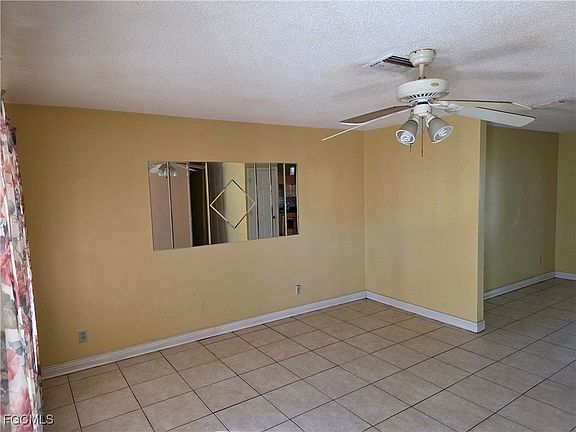 3rd image of 308 Stanford St