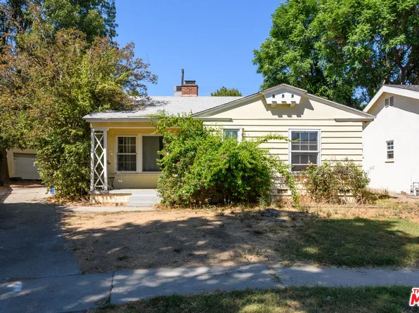 16431 Hamlin St, Van Nuys, CA 91406