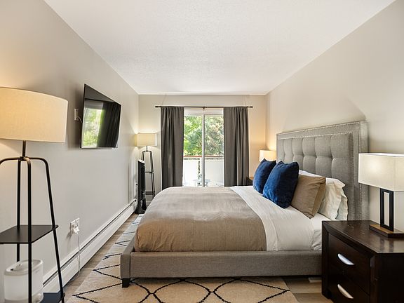 2nd image of 100 E Dean St Unit 3D