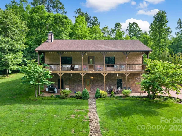 967 Clear Water Dr, Nebo, NC 28761