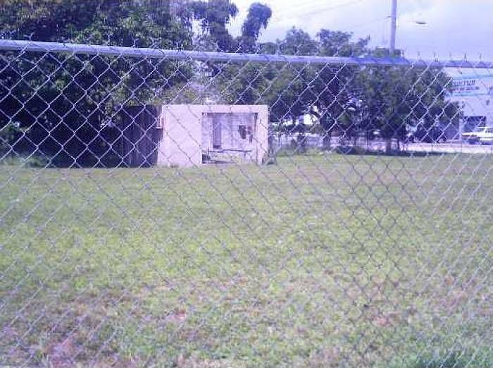 1st image of 209 N Dixie Hwy