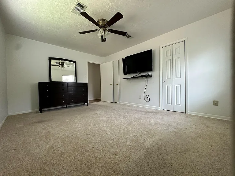 5018 Ash Ct — Photo 17