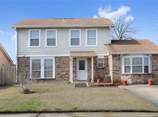 7030 Ridgefield Dr, New Orleans, LA 70128
