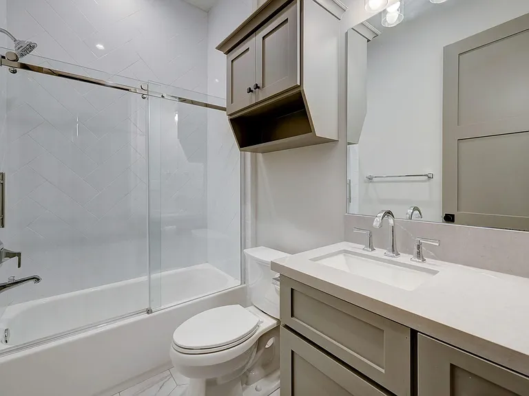 1322 Caywood Ln — Photo 23