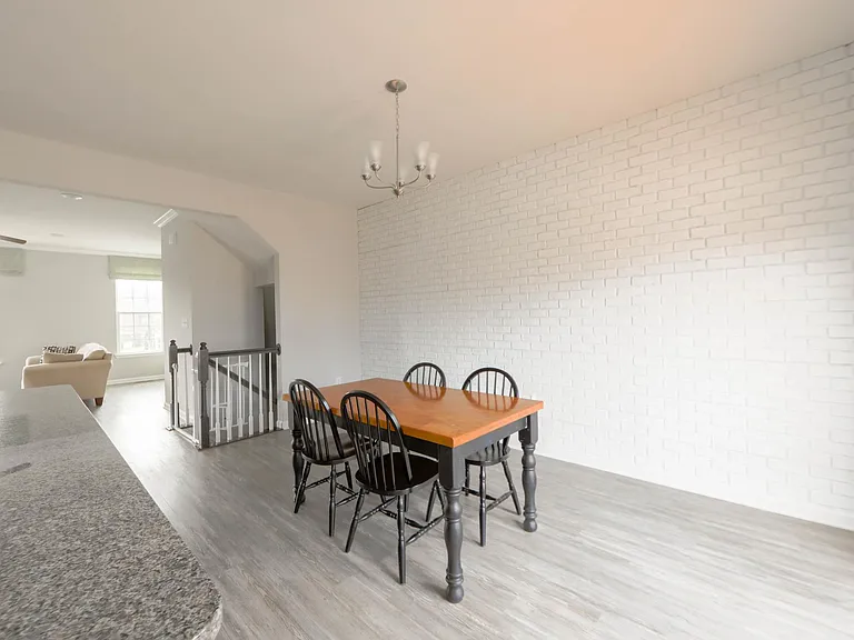 1171 Sunset Avenue Ext — Photo 5