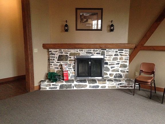 Living Room 17x16