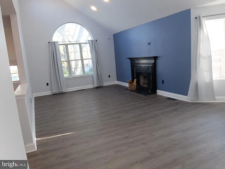 7 Powell Ct — Photo 12