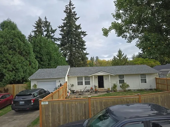 318 Cedar Ct, Winlock, WA 98596