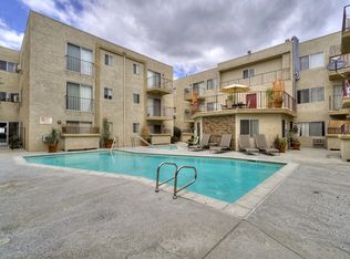 17819 Merridy St #312, Northridge, CA 91325