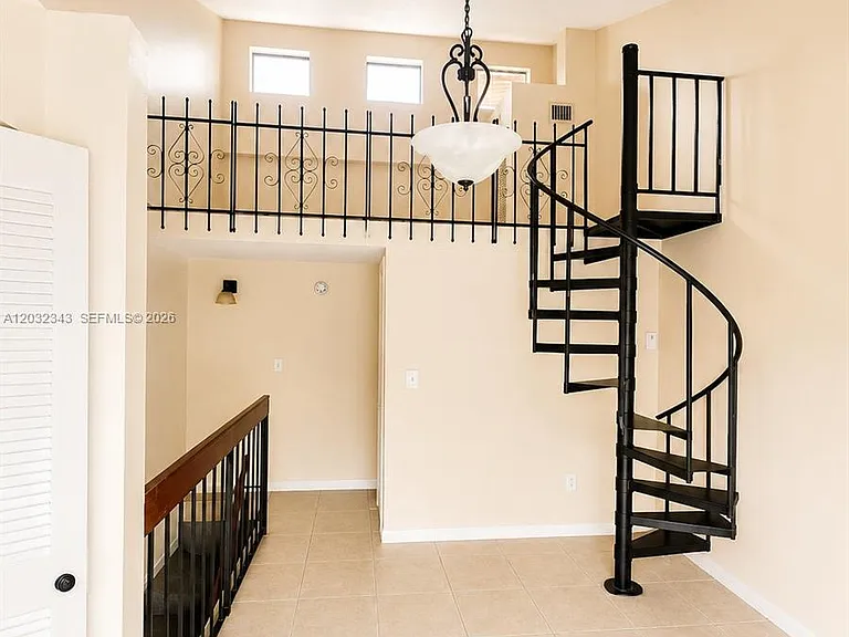 11789 SW 18th St #2-30 — Photo 4