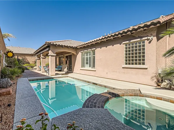 7321 Pinfeather Way, North Las Vegas, NV 89084