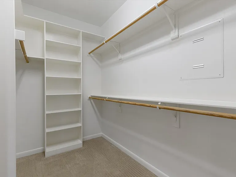 704 Arch Adams Ln — Photo 18