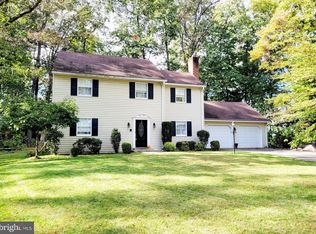 6065 Greenbriar Ct, Fayetteville, PA 17222