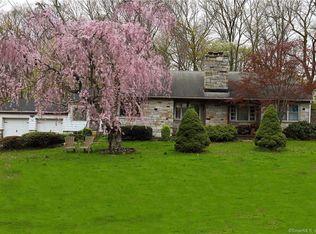 12 Laurel Ave, Derby, CT 06418