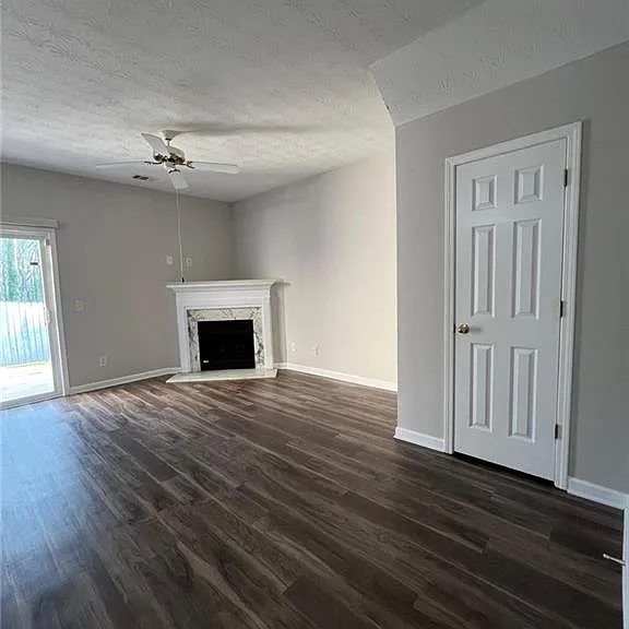 3795 Austin Park Ln — Photo 3