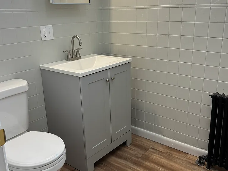 358 E Center St #4 — Photo 11