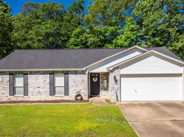 1321 Helen Ct, Bryant, AR 72022