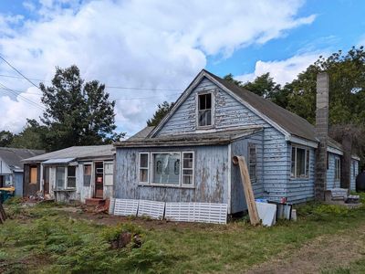 66 Old Milton Road, Rochester, NH, 03868
