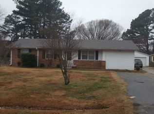 379 Henderson Rd, Jackson, TN 38305