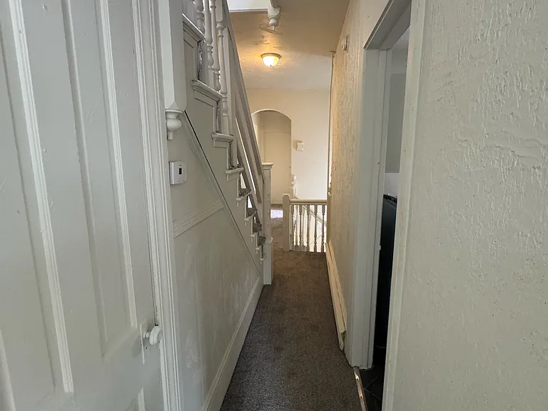 320 S Queen St #2 — Photo 7